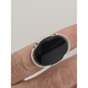 MODERNIST STERLING SILVER 925 BLACK ONYX RING SIGNED SIZE 8